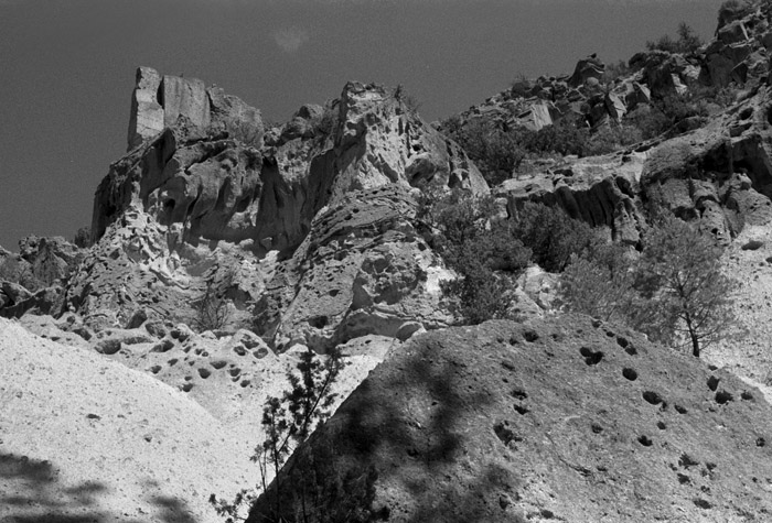 bandelier-bw4.jpg