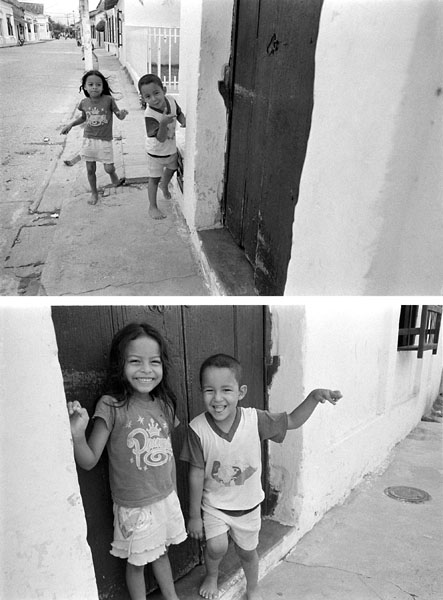 082909_mompos_siblingsdiptych_trix.jpg