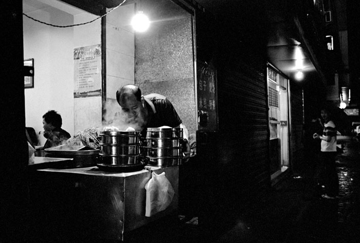 20100531_xian_nightsteamer_tx800xtol.jpg