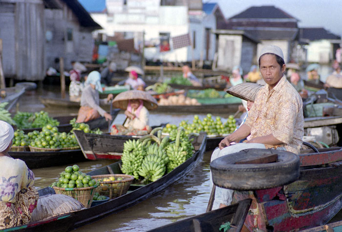 20100610_lokbaintan_manstare_reala.jpg