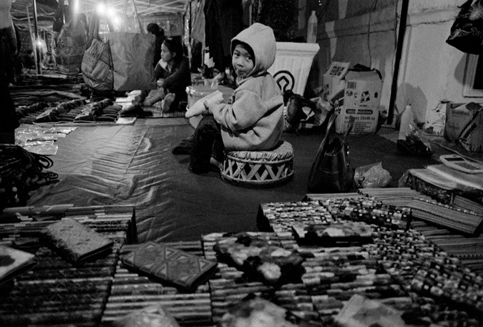 20111219_luang_markethoodieboy2_np1600XTOL.jpg