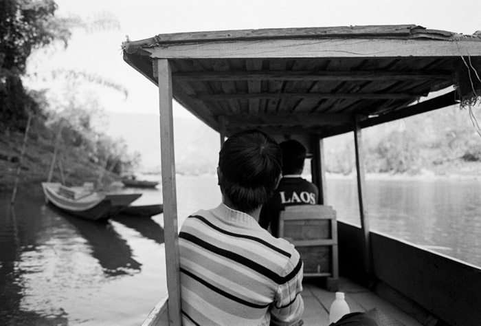 20111222_nongkhiaw_boatinside1_pxD76.jpg