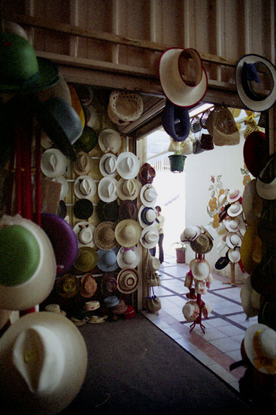 cuenca-panamahats.jpg