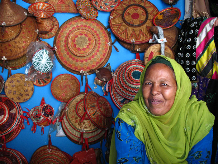 harar-basketwoman.jpg