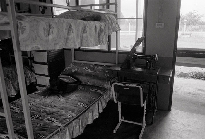 20110730_nuns_dormsewmachine_np800XTOL.jpg