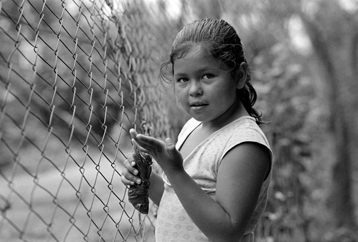 perquin1-guerrillacamp-girl.jpg