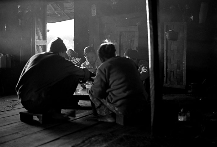 trek-naungpat-breakfastfam.jpg