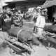 20100706_pasarbolu_pigwheelbarrow_np1600xtol.jpg